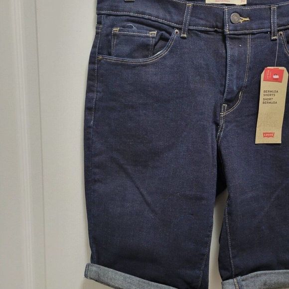 Levi’s Sculpt Women's Bermuda Shorts Denim Blue Dark Wash Rolled Hem Casual W30 - Picture 4 of 9